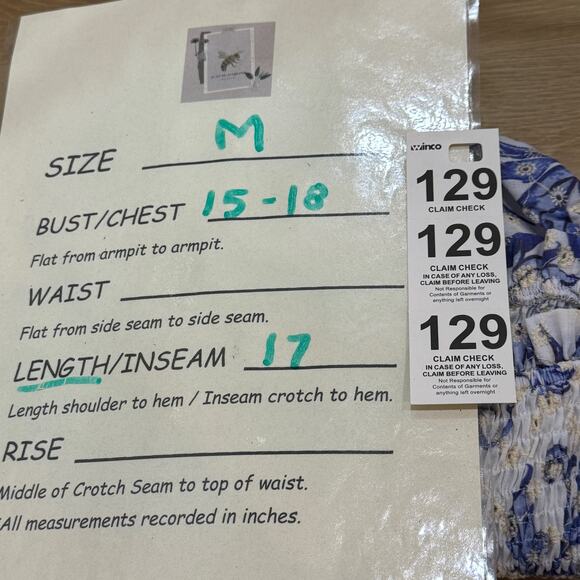 LULUS Fresh Favorite White Floral Print Eyelet Top Size M NEW Smocked - Picture 9 of 10